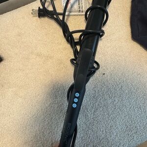 Bio Ionic Black Curling Iron